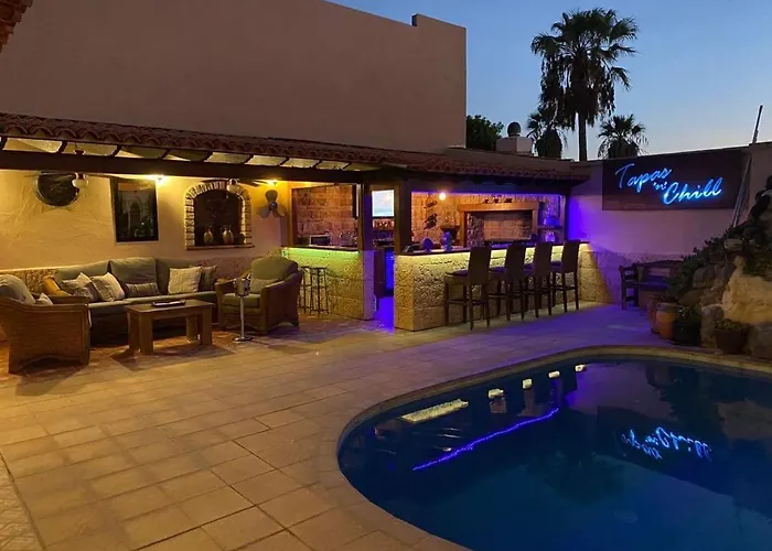 Villa Casa Paraiso Tenerife, Stunning Family With Totally Secluded Pool Area, Wheelchair Friendly