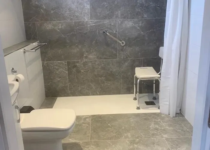 Casa Paraiso Tenerife, Stunning Family With Totally Secluded Pool Area, Wheelchair Friendly